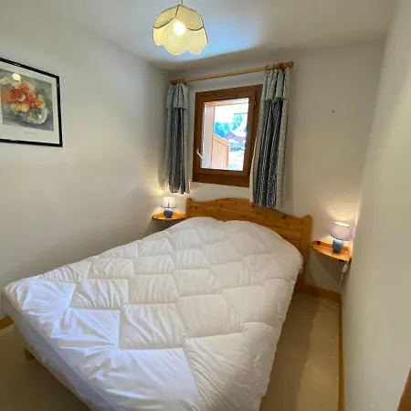 Pied Des Pistes, 4 Personnes, 1 - Mont02 *